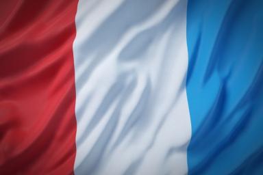 В посольстве РФ во Франции говорят о снижении числа антироссийских акций