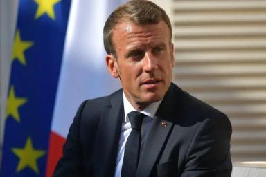 Эммануэль Макрон снова занял пост президента Франции 