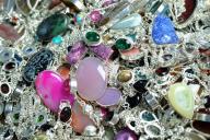 камни, драгоценные