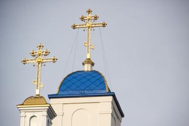 крест на церкви