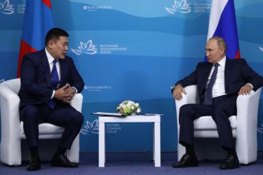 Россия, Монголия, Путин