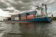 торговое судно