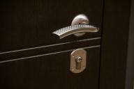 Дверная ручка