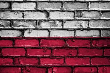 флаг Польши на стене 