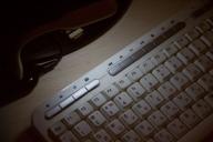 клавиатура в темноте 