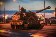 Танки, наступление