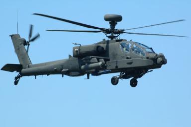 вертолёт Apache