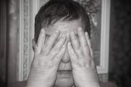 старая женщина