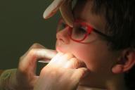 стоматолог