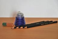 ластик, карандаши