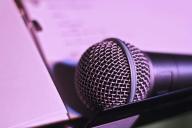 микрофон