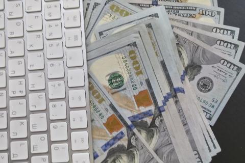доллары США