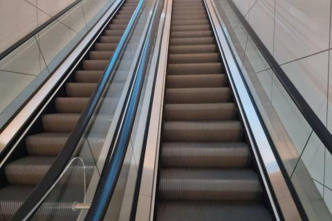 эскалатор метро