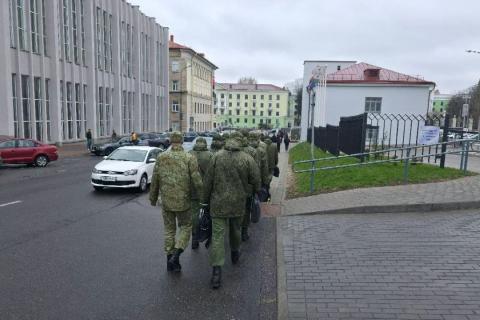 военный человек