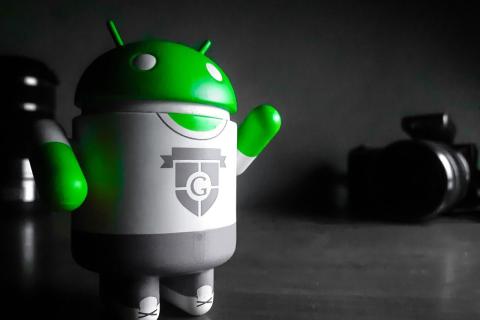 роботизированная игрушка